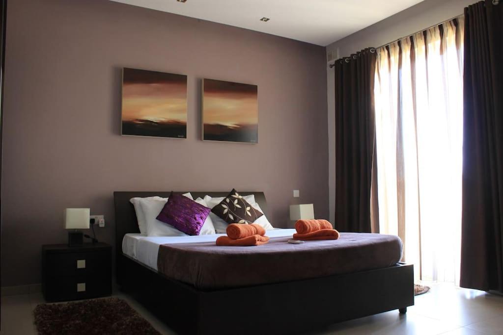 Sunny 2 Bedroom, 2 Bathrooms, Seaside Apt. Sliema Extérieur photo